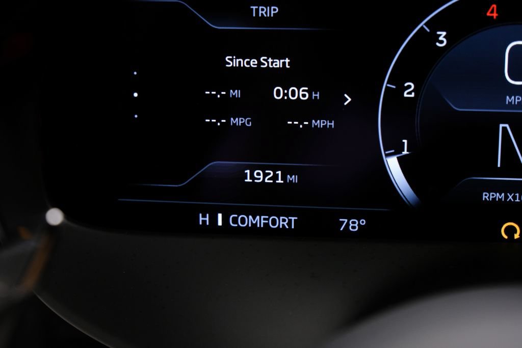 Used 2026 McLaren 750S Spider RWD image 21