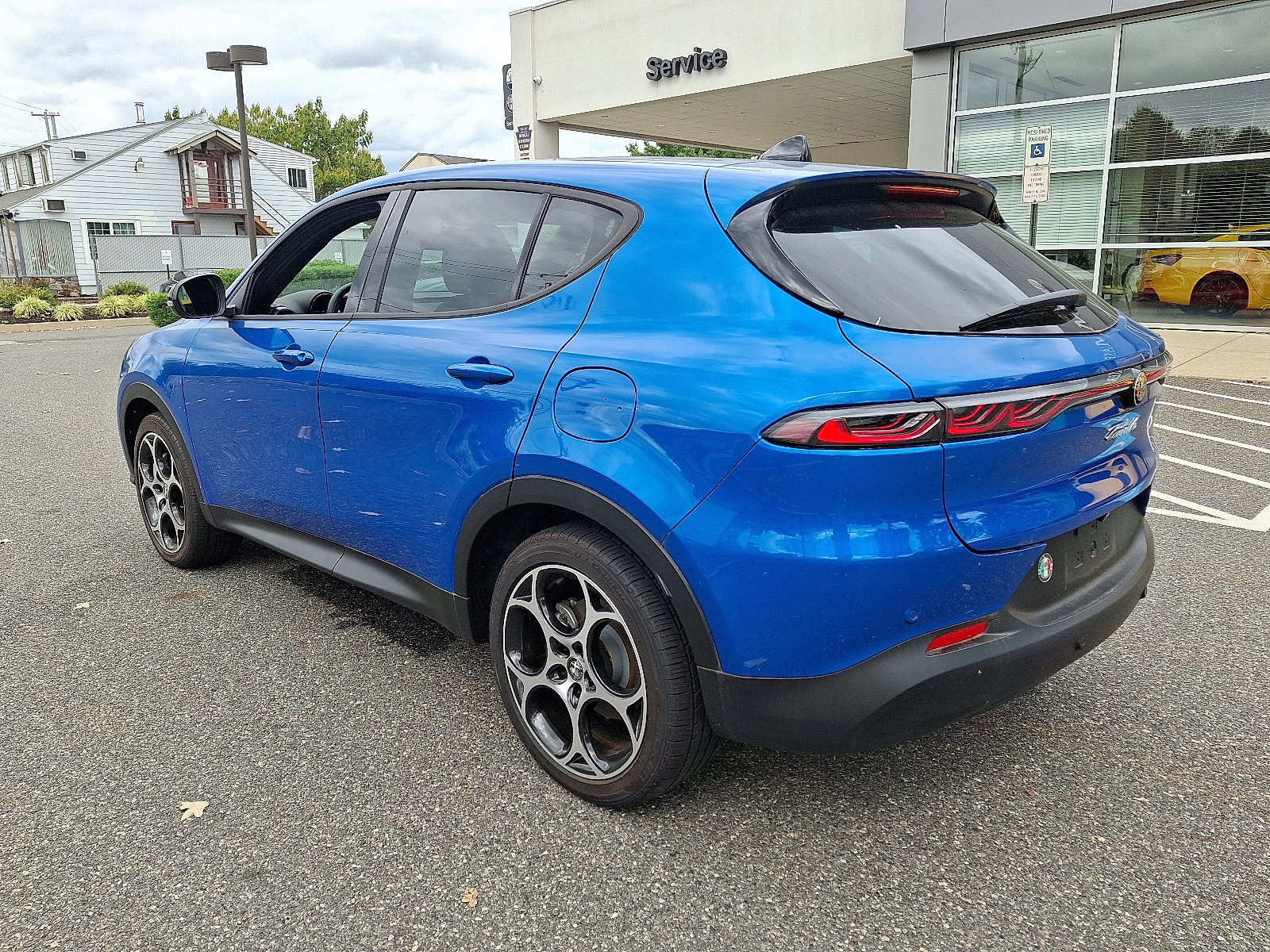 New 2024 Alfa Romeo Tonale Sprint image 4