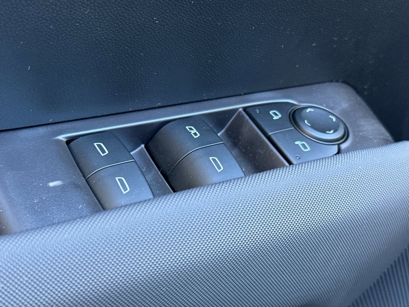 New 2026 Chevrolet Colorado Z71 image 12