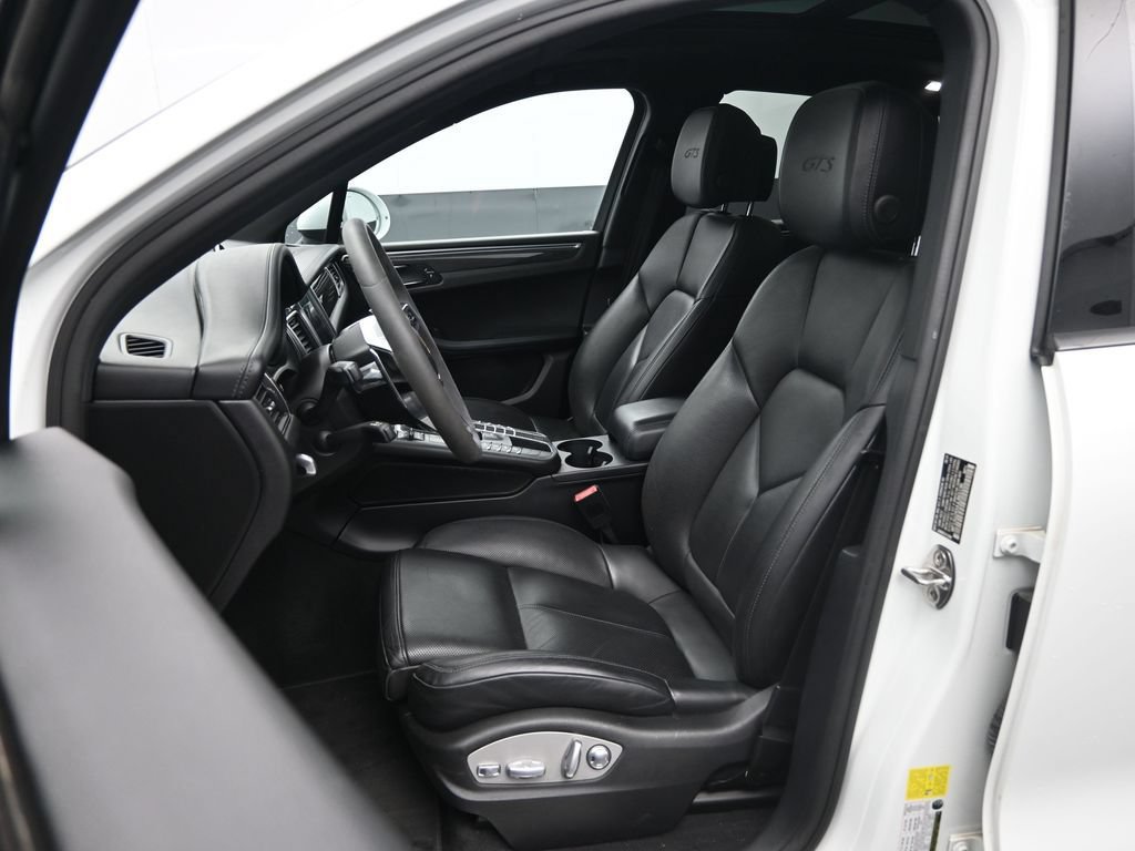 Used 2018 Porsche Macan GTS w/ Premium Package Plus AWD/4WD image 20