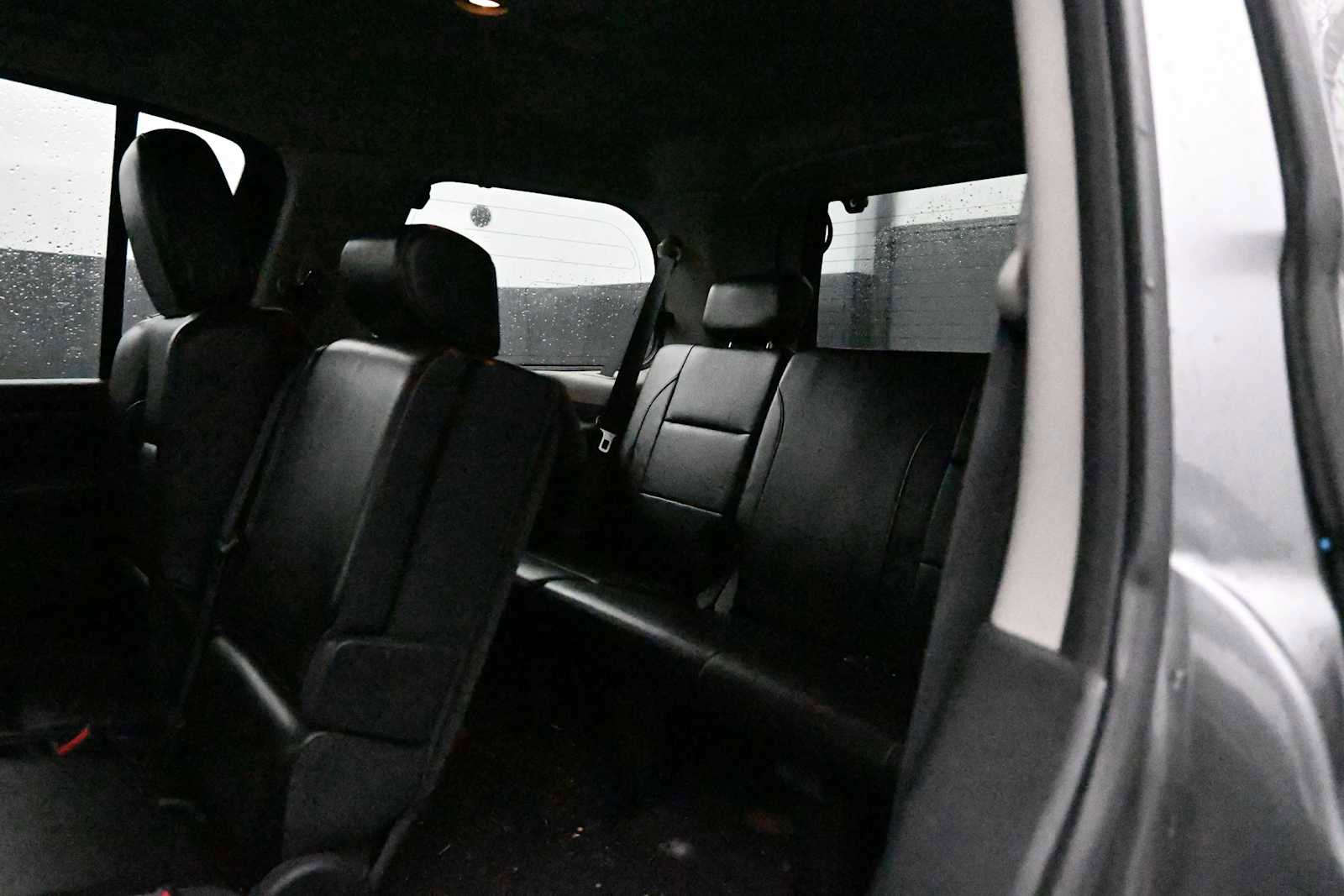 Used 2015 Nissan Armada SL AWD/4WD image 36