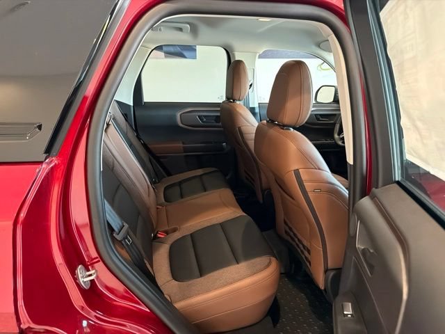 New 2026 Ford Bronco Sport Outer Banks w/ Outer Banks Tech Package+ AWD/4WD image 17