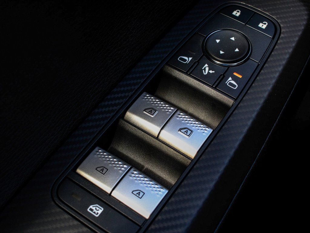 Used 2025 Mitsubishi Outlander SE AWD/4WD image 10