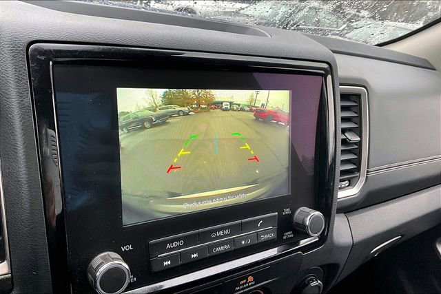 Used 2022 Nissan Frontier SV w/ Technology Package image 11