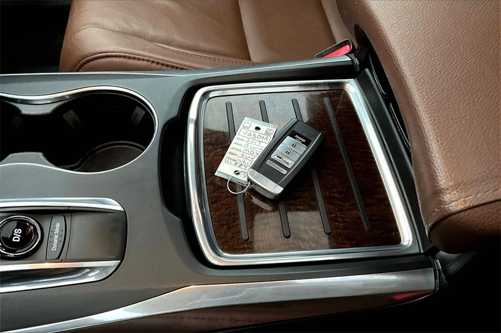 Used 2017 Acura MDX SH-AWD w/ Technology Package image 36