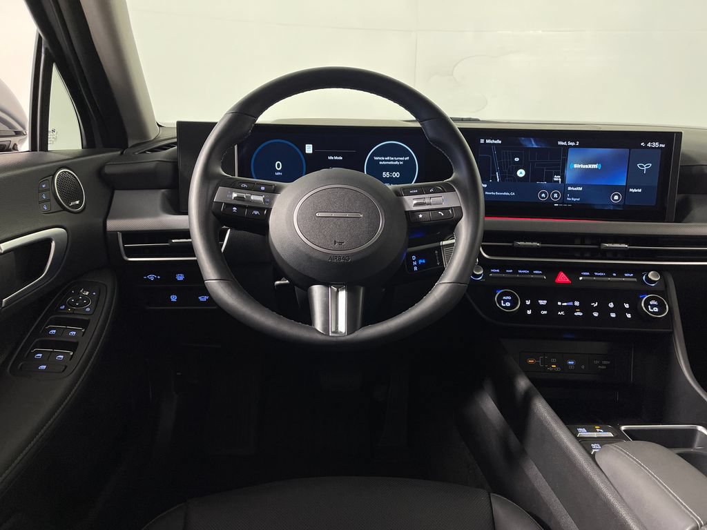 Certified 2025 Hyundai Sonata Limited FWD image 15