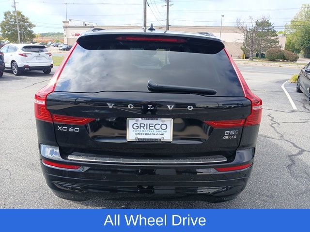 Used 2022 Volvo XC60 B5 Momentum w/ Advanced Package image 6