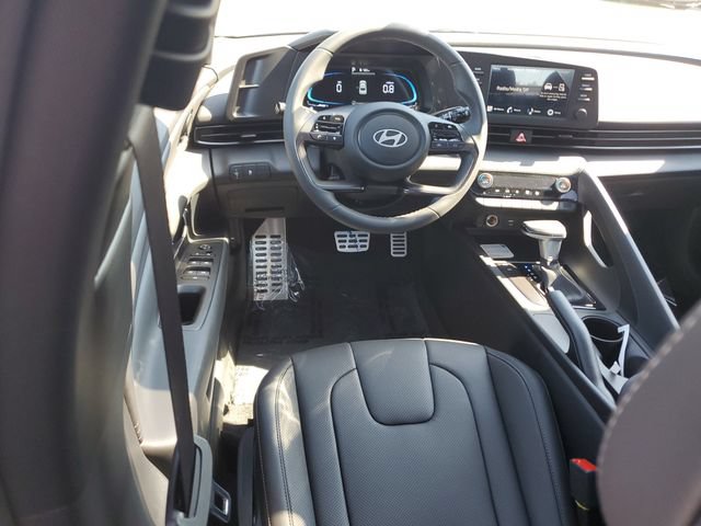New 2026 Hyundai Elantra SEL Sport FWD image 10
