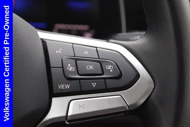 Used 2025 Volkswagen Jetta SE image 29