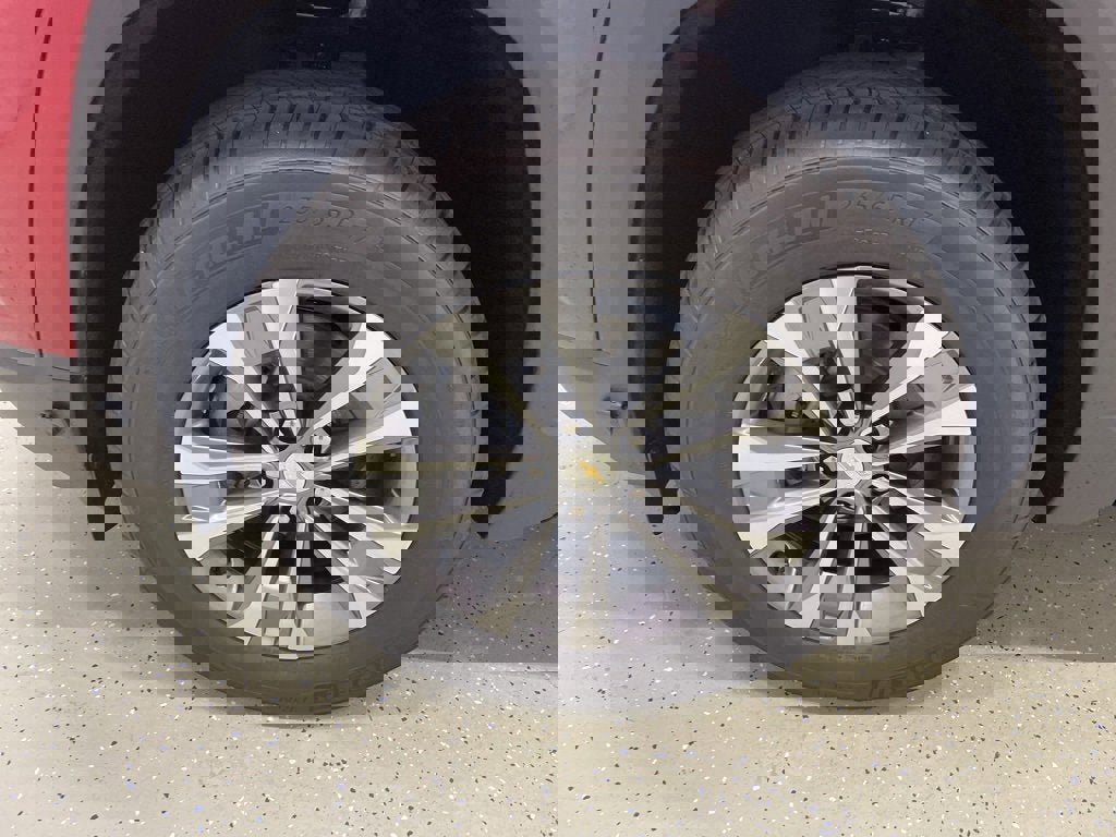 New 2026 Chevrolet Equinox LT w/ Safety and Technology Package image 8