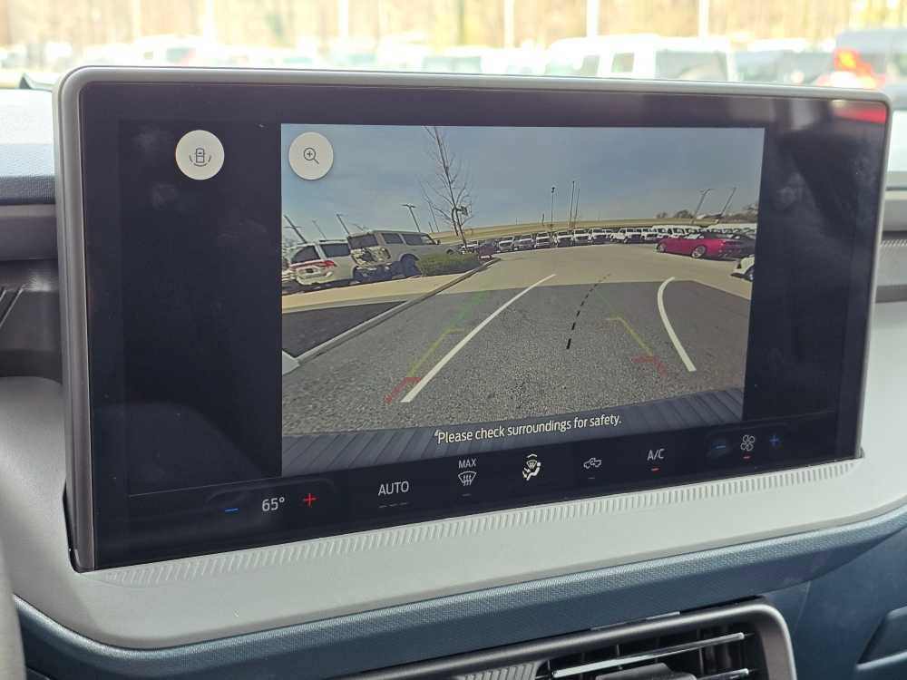 Used 2025 Ford Maverick XL w/ Equipment Group 102A image 39