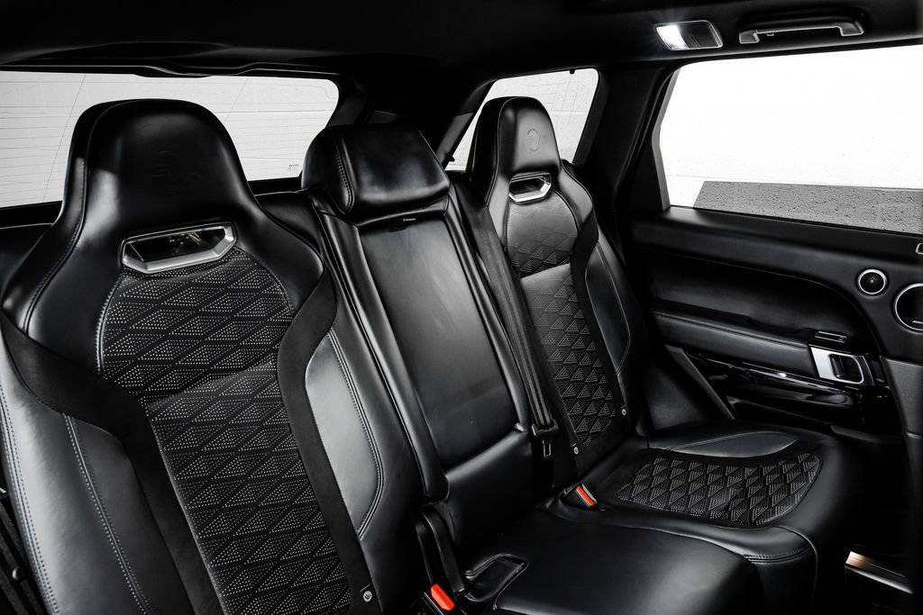 Used 2020 Land Rover Range Rover Sport SVR image 34