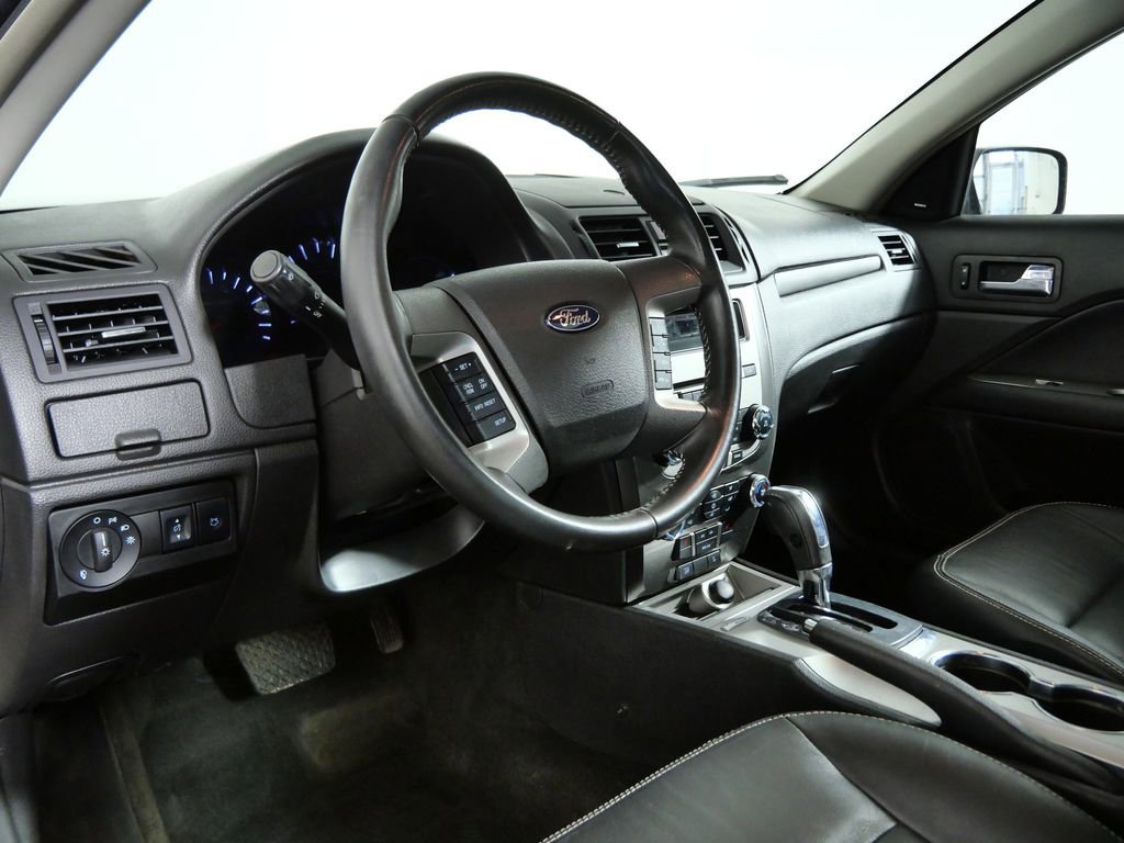 Used 2012 Ford Fusion SEL FWD image 15