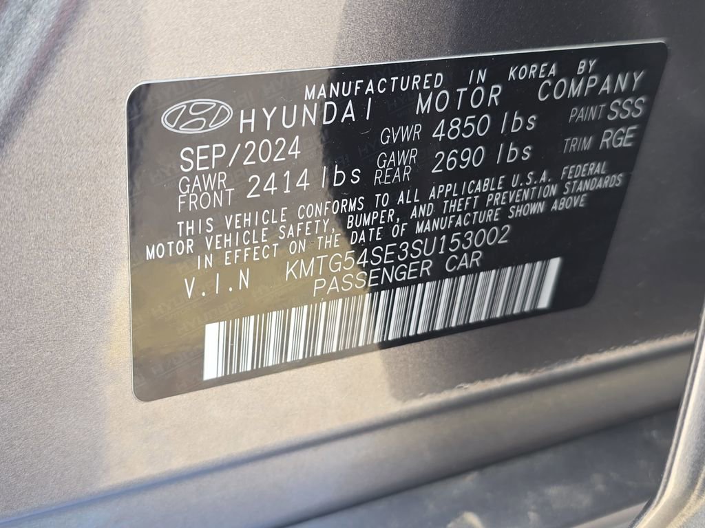 Used 2025 Genesis G70 3.3T Advanced image 34