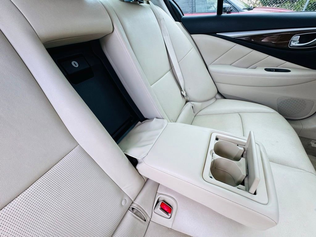 Used 2014 INFINITI Q50 Premium w/ Deluxe Touring Package RWD image 16