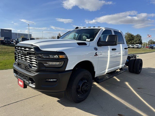 New 2026 RAM 3500 Tradesman w/ Cold Weather Group image 3