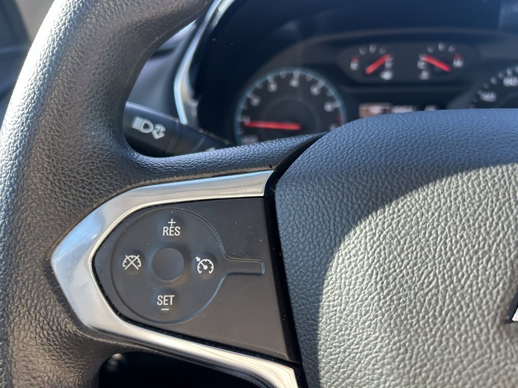 Used 2021 Chevrolet Traverse LS image 17