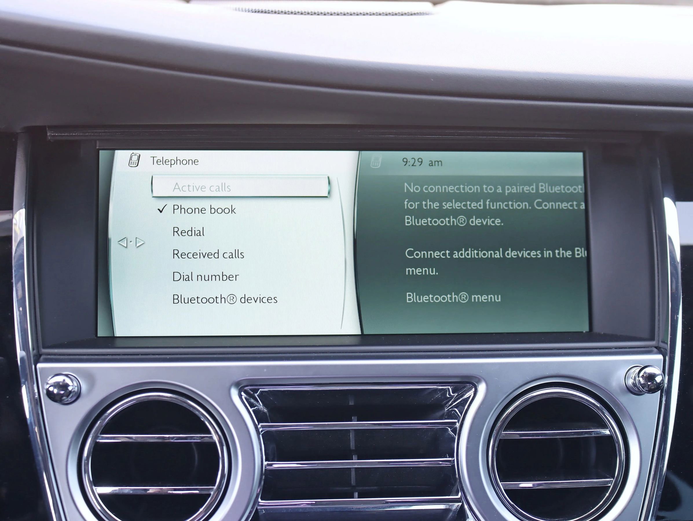 Used 2015 Rolls-Royce Ghost RWD image 30