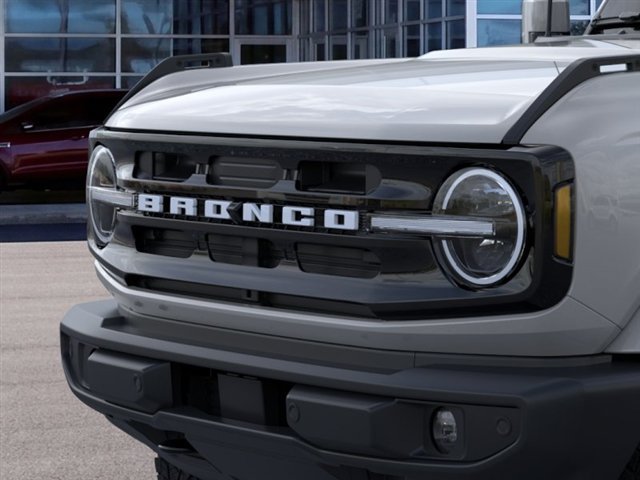 New 2026 Ford Bronco Outer Banks AWD/4WD image 19