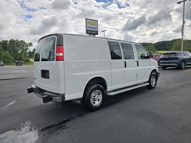 Used 2023 Chevrolet Express 2500 w/ Driver Convenience Package image 4