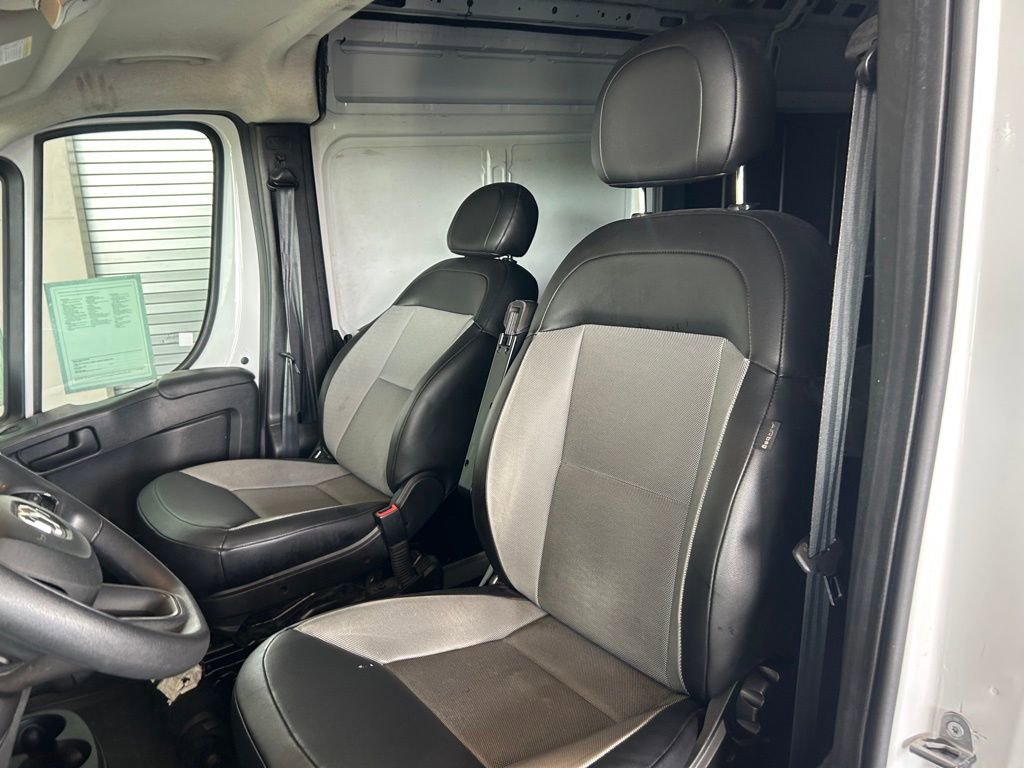 Used 2023 RAM ProMaster 2500 image 15