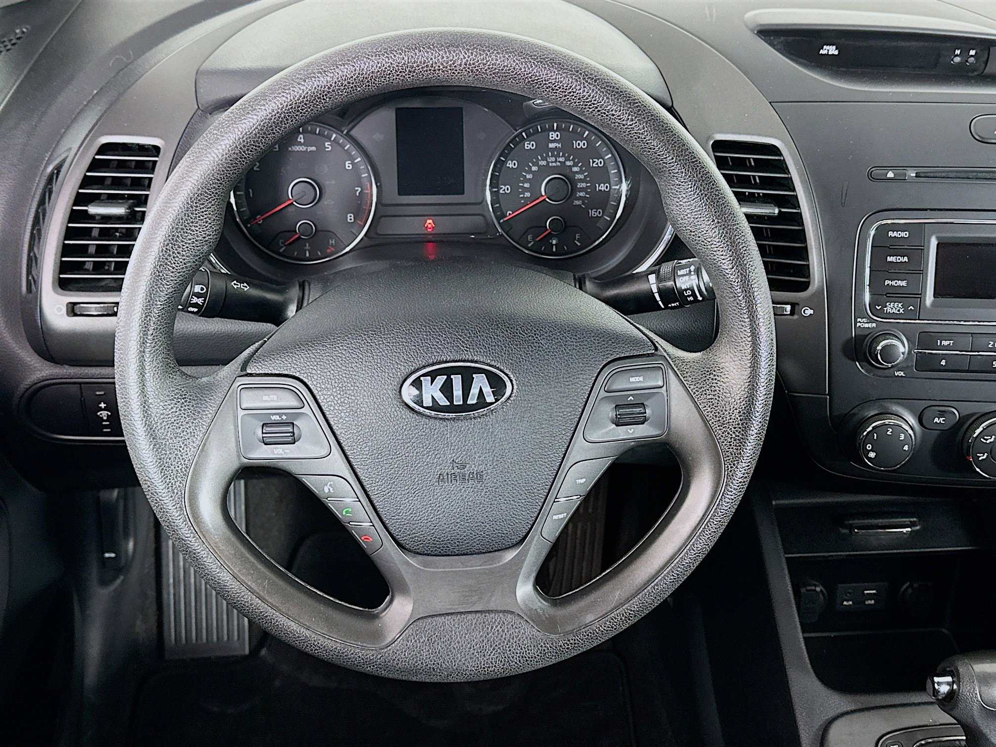 Used 2016 Kia Forte LX FWD image 18