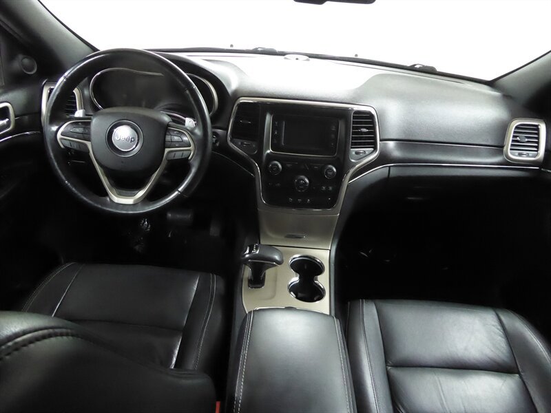 Used 2014 Jeep Grand Cherokee Limited w/ Trailer Tow Group IV AWD/4WD image 9