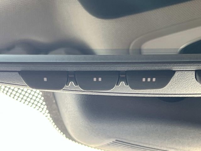 Used 2026 Acura MDX w/ Technology Package image 43