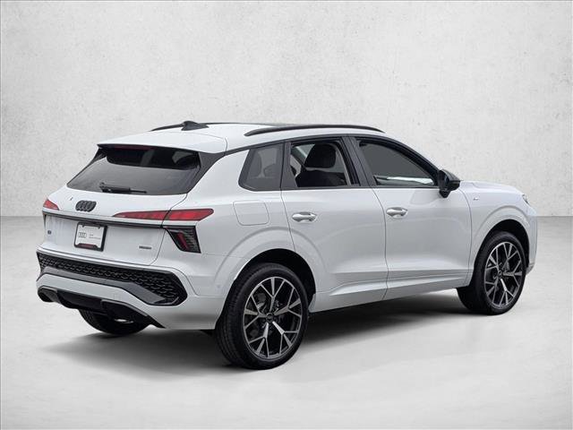 New 2026 Audi Q3 quattro 2.0T image 2