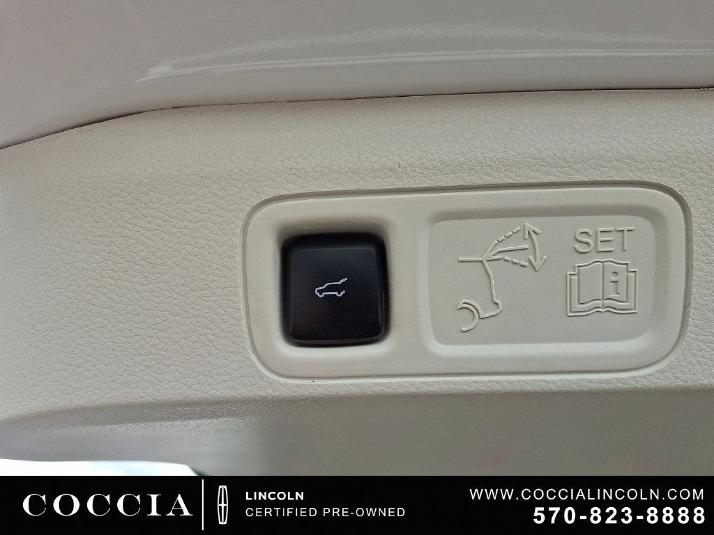 Certified 2024 Lincoln Navigator L Black Label AWD/4WD image 30