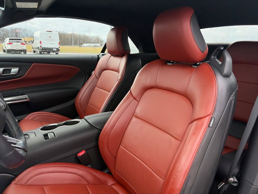Used 2025 Ford Mustang GT Premium RWD image 22