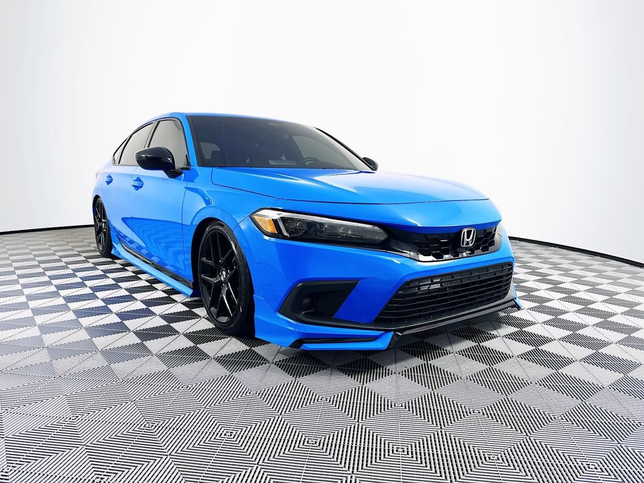 Used 2024 Honda Civic Sport image 7