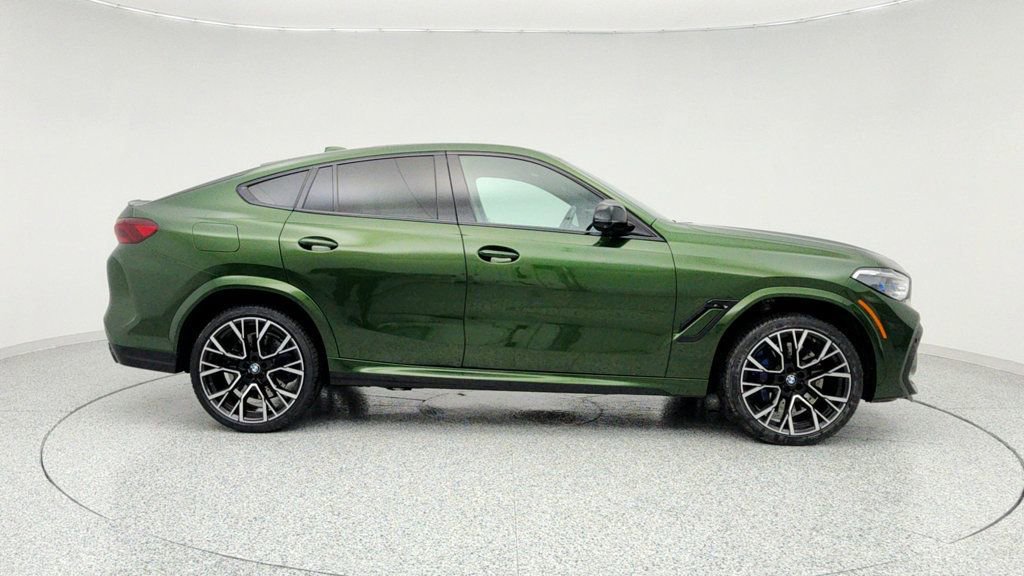 Used 2021 BMW X6 M image 4