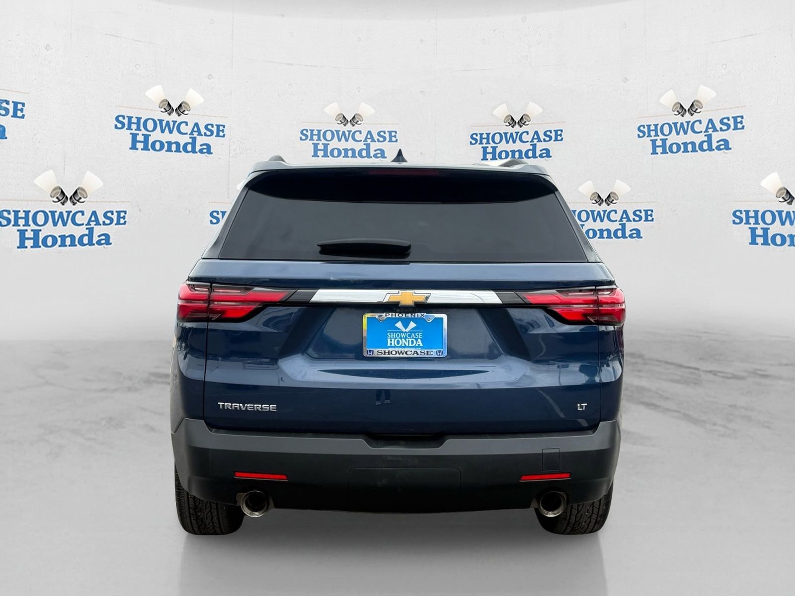 Used 2023 Chevrolet Traverse LT w/ LT Premium Package image 7