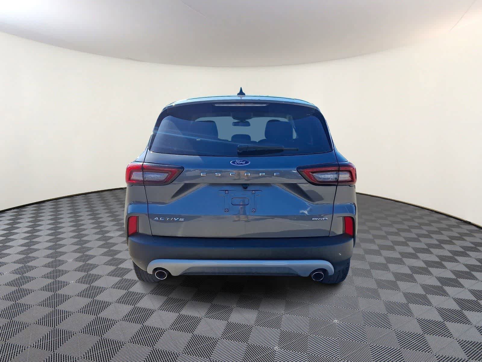 Used 2024 Ford Escape Active AWD/4WD image 6