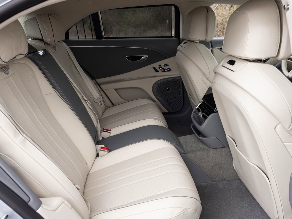 New 2026 Bentley Flying Spur Plug-In Hybrid AWD/4WD image 74