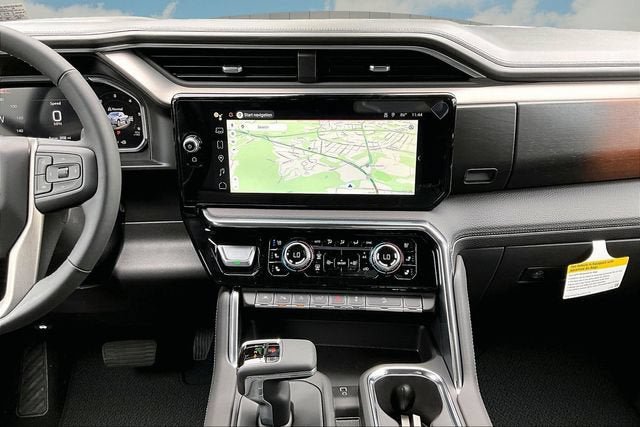 New 2026 GMC Sierra 1500 Denali w/ Technology Package AWD/4WD image 8