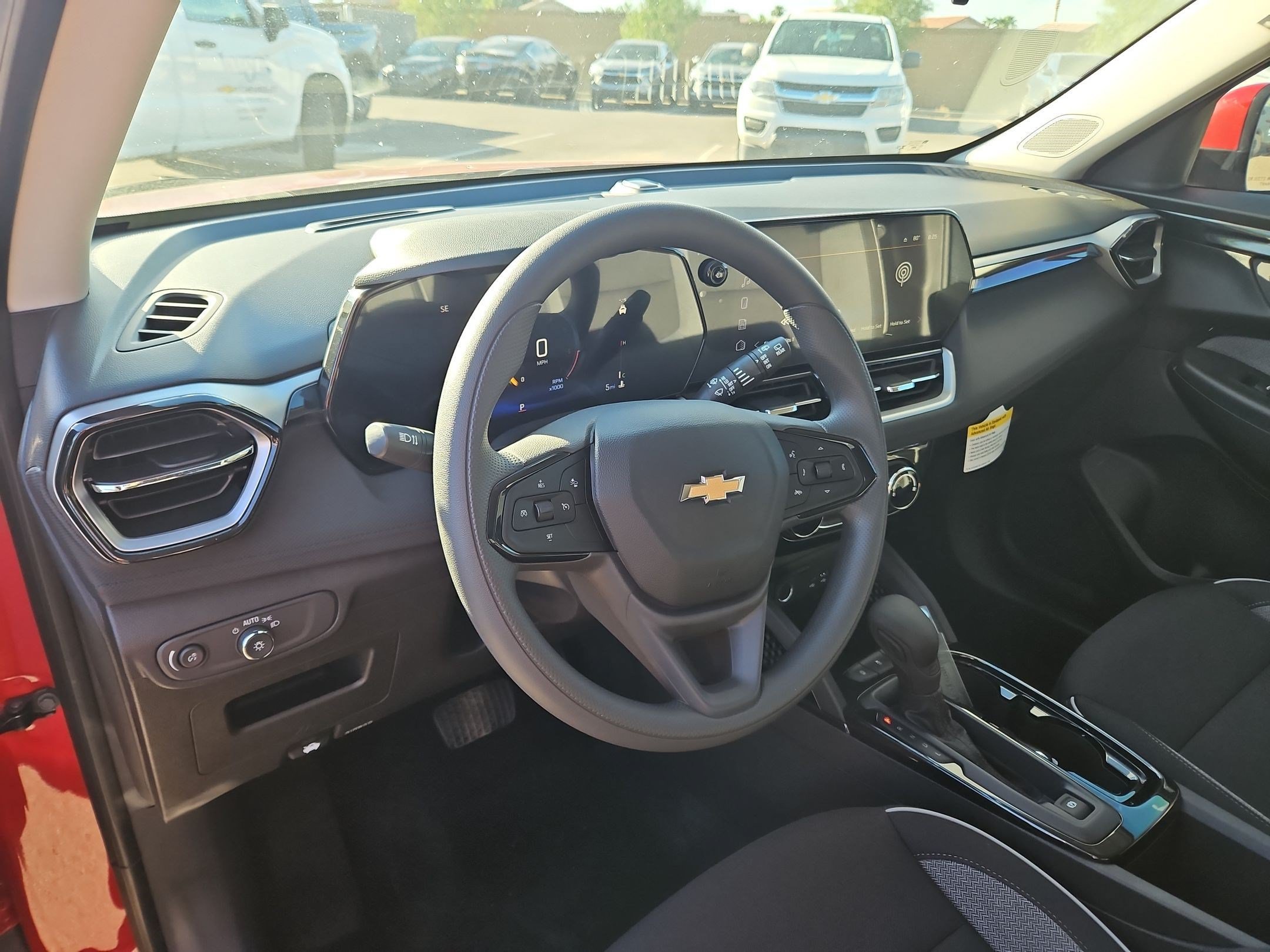 New 2026 Chevrolet TrailBlazer LT FWD image 2
