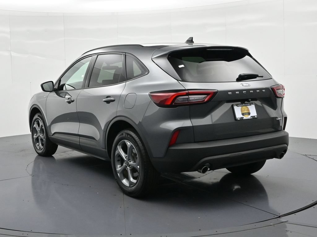 Certified 2025 Ford Escape ST-Line AWD/4WD image 8