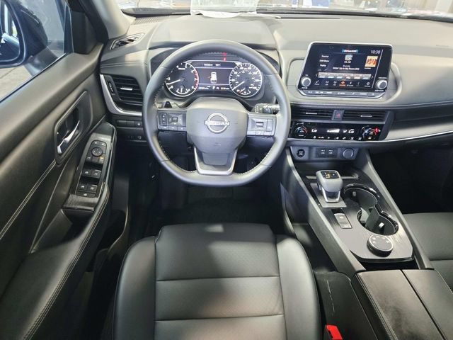 Used 2026 Nissan Rogue SV w/ SV Premium Package AWD/4WD image 7