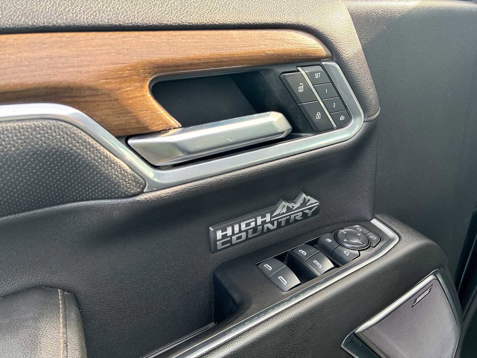 Certified 2022 Chevrolet Silverado 1500 High Country w/ High Country Premium Package image 30