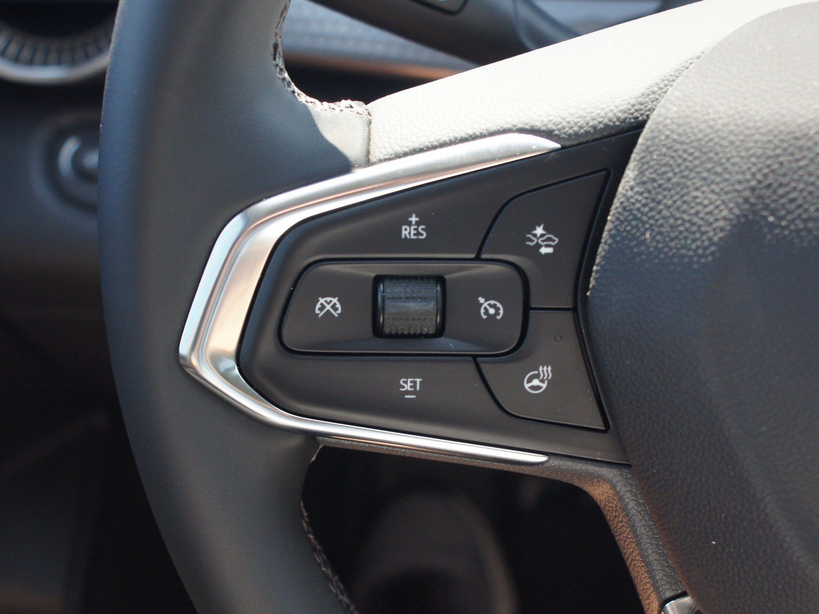 Used 2026 Chevrolet Trax ACTIV w/ Driver Confidence Package FWD image 9
