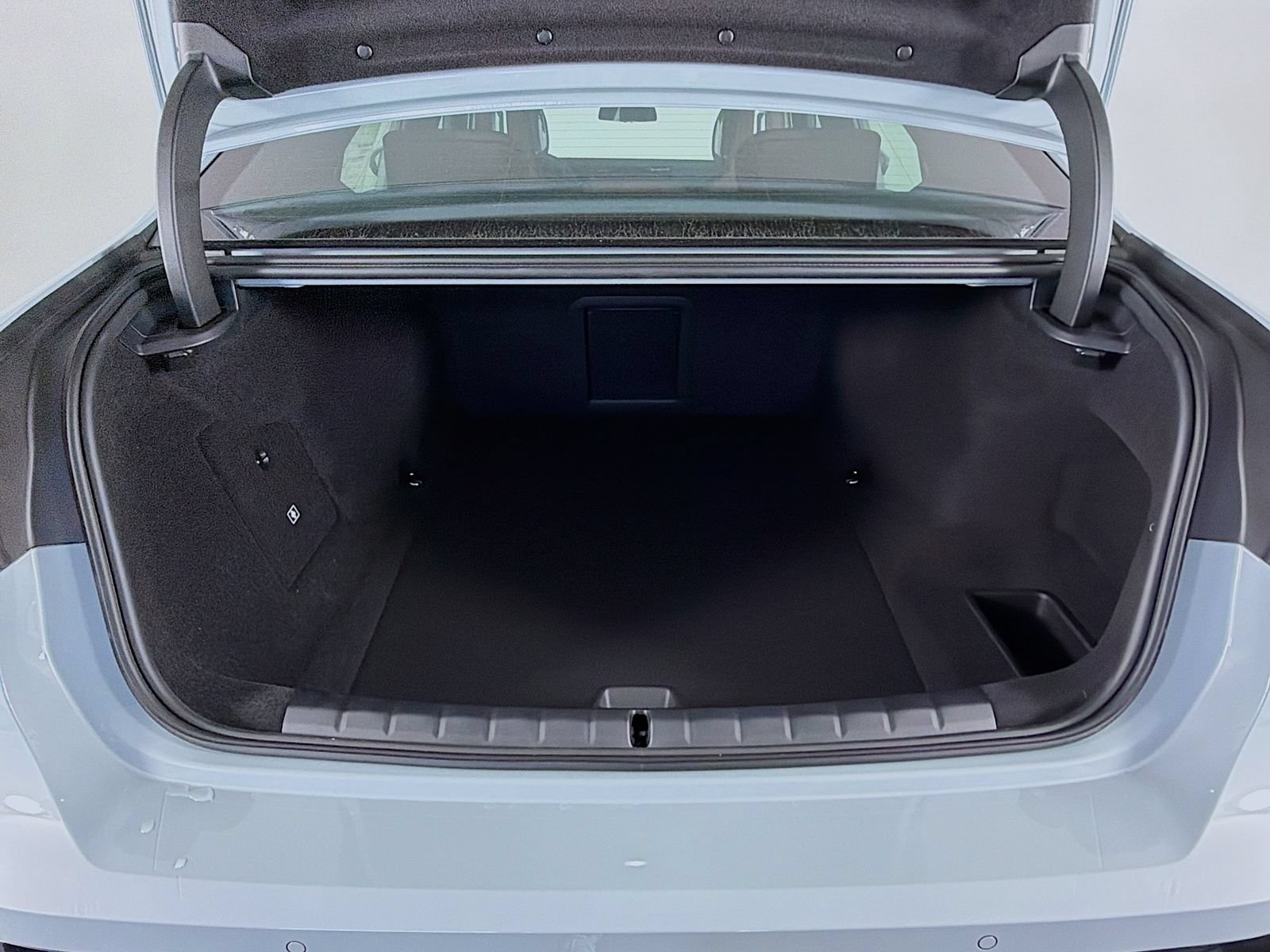 New 2026 BMW i7 eDrive50 w/ M Sport Package RWD image 28