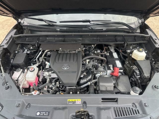 Used 2023 Toyota Highlander XLE image 24