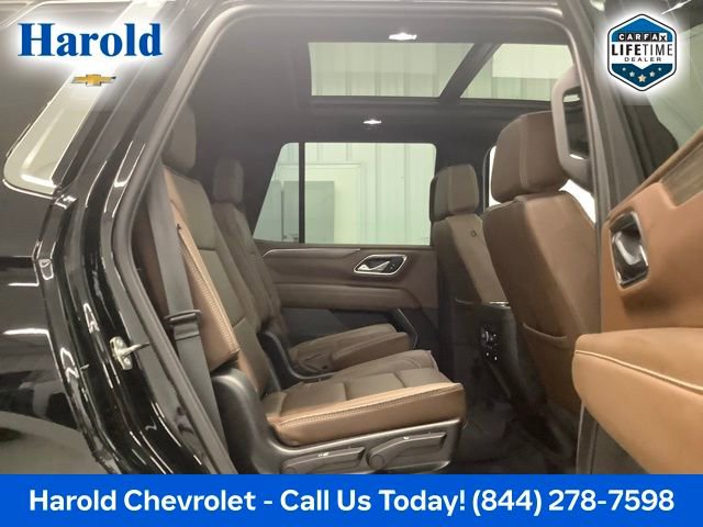 Used 2023 Chevrolet Tahoe High Country AWD/4WD image 9