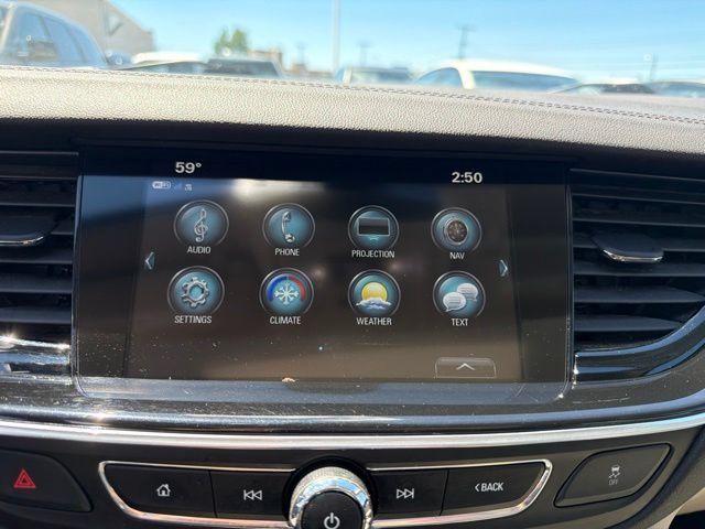 Used 2018 Buick Regal Essence w/ Driver Confidence Package #1 AWD/4WD image 17