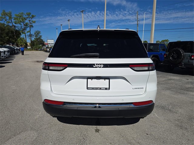 New 2025 Jeep Grand Cherokee Laredo X w/ Luxury Tech Group I image 5