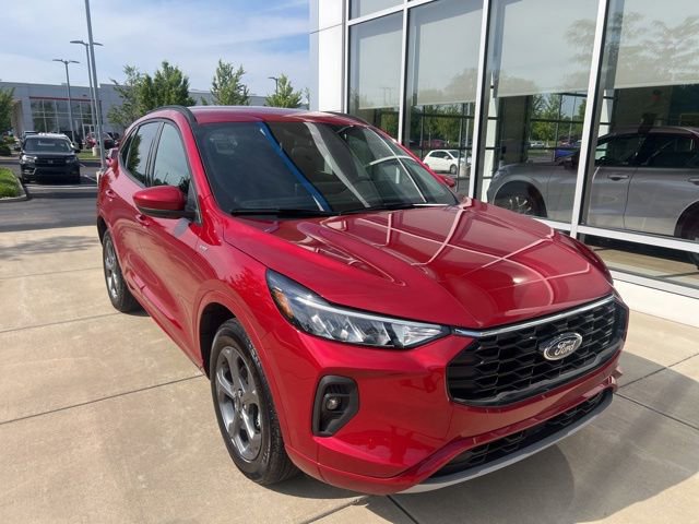 Used 2024 Ford Escape ST-Line Select w/ Tech Pack #1 AWD/4WD video 1