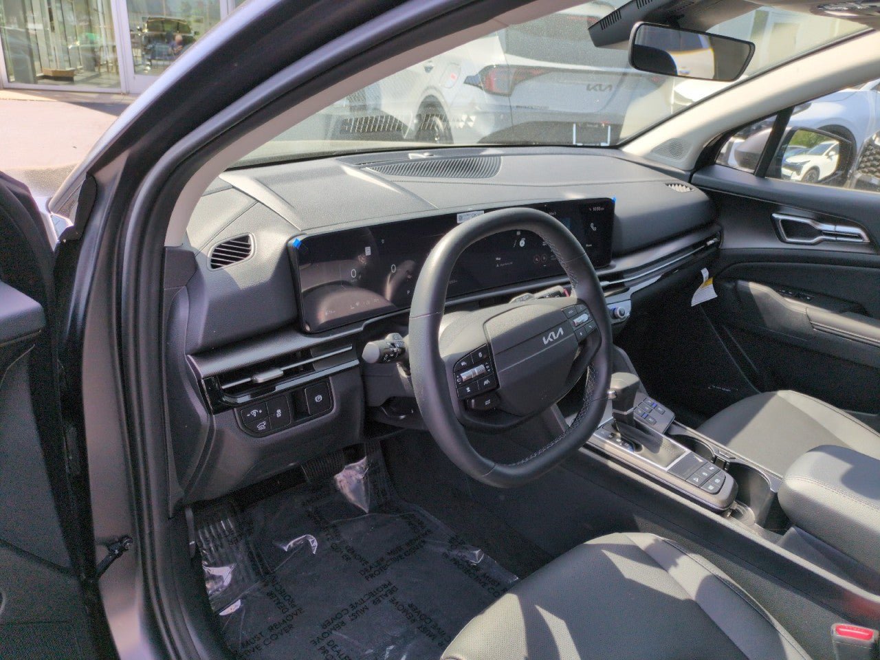 New 2026 Kia Sportage SX FWD image 19