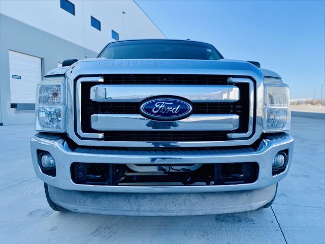 Used 2011 Ford F250 Lariat image 2